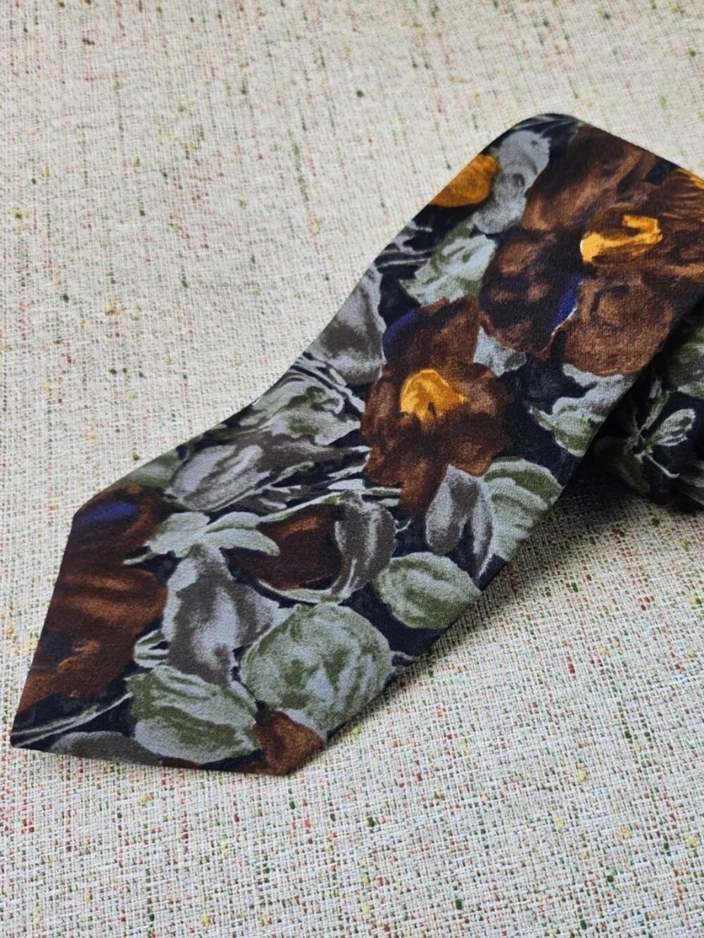 Vintage Tango by Max Raab Men Tie Flora Classic Necktie Made in USA
